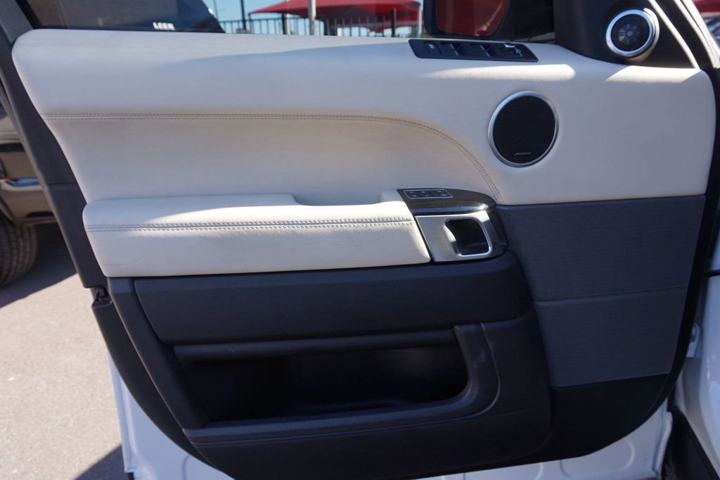 Used 2016 Land Rover Range Rover Sport Supercharged image 27