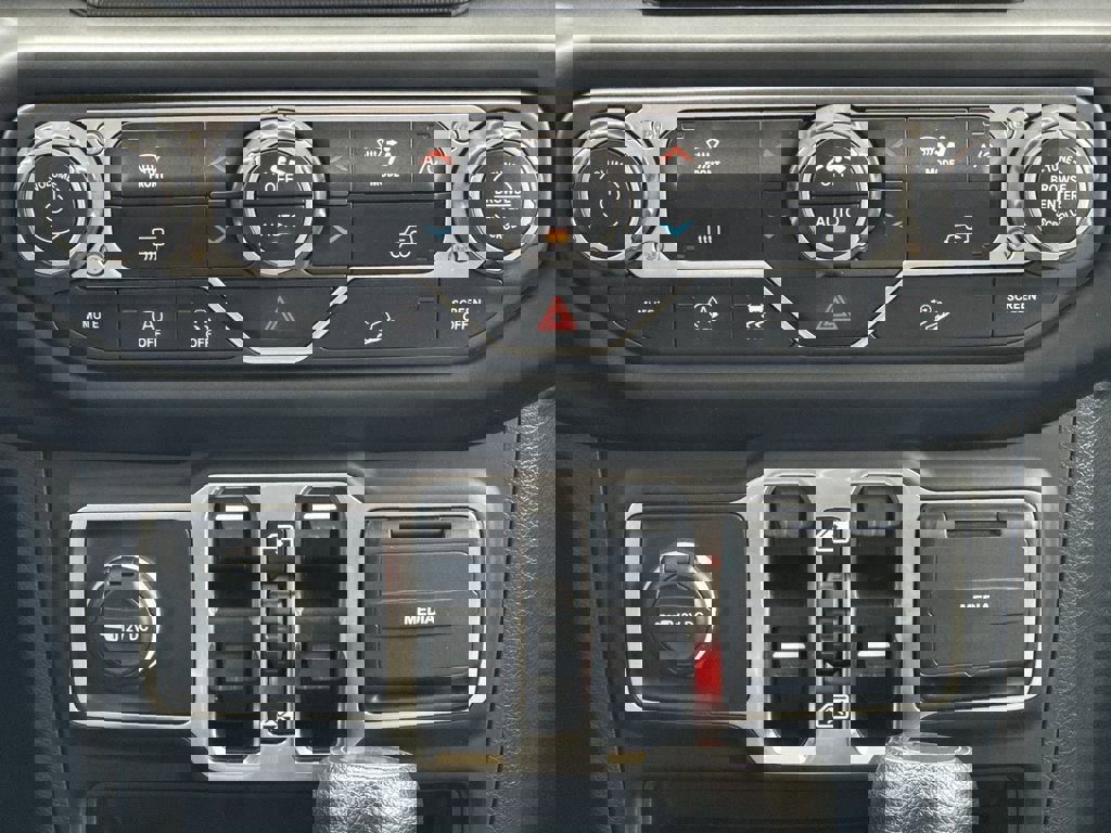 Used 2021 Jeep Wrangler Unlimited Sport AWD/4WD image 21