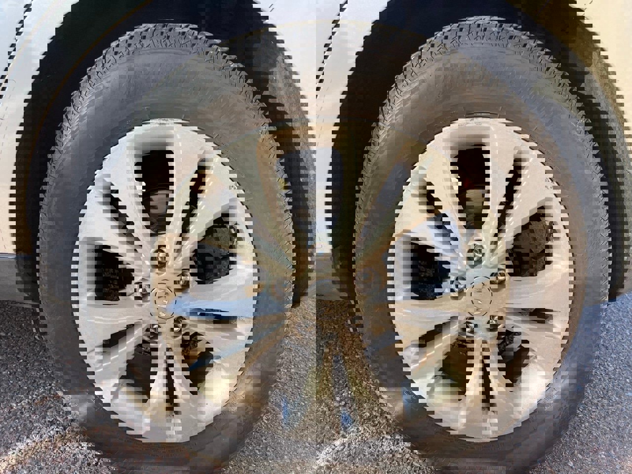 Used 2015 Kia Soul + image 5