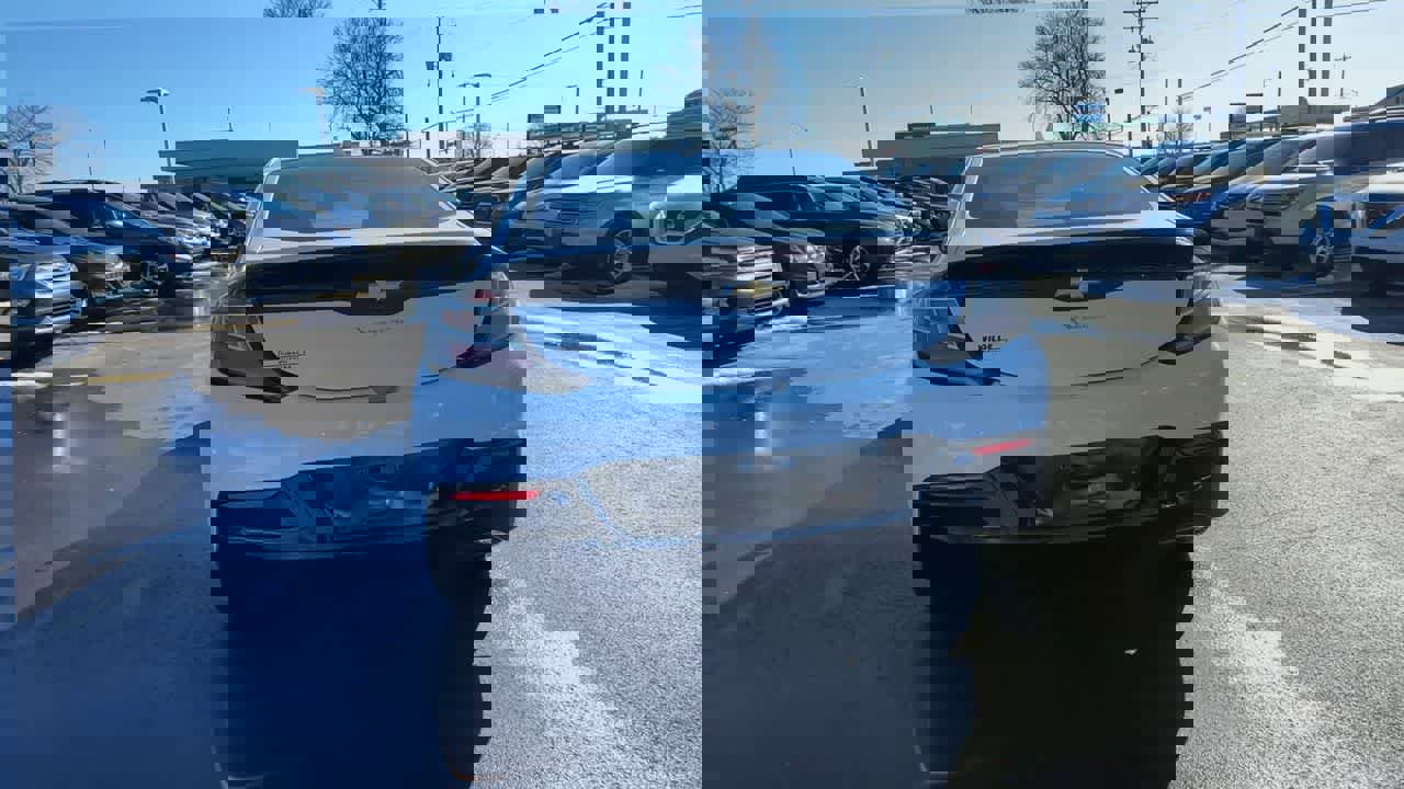 Used 2017 Chevrolet Volt LT image 7