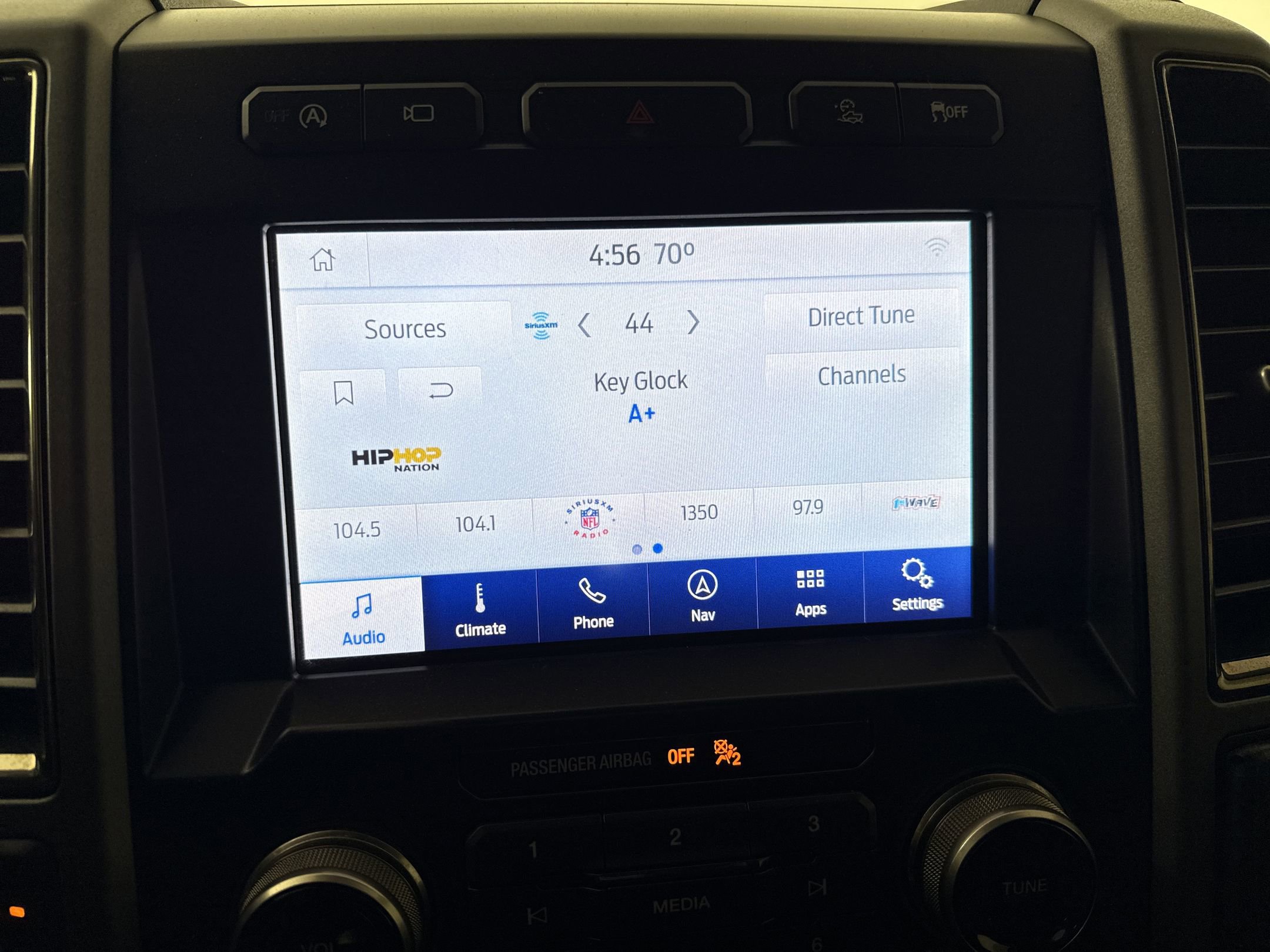 Used 2020 Ford F150 Raptor w/ Equipment Group 802A Luxury image 18