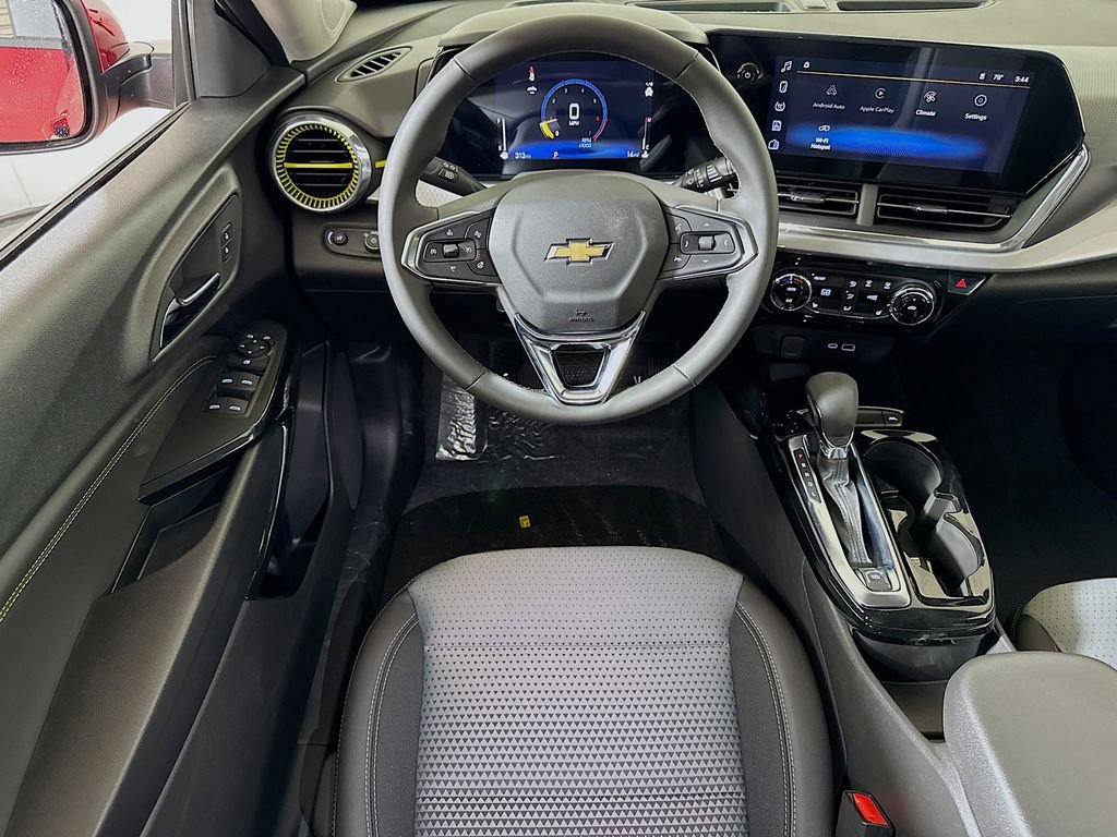 New 2026 Chevrolet Trax LT w/ Driver Confidence Package FWD image 14