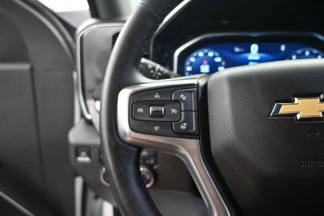 Used 2023 Chevrolet Silverado 1500 LT AWD/4WD image 14