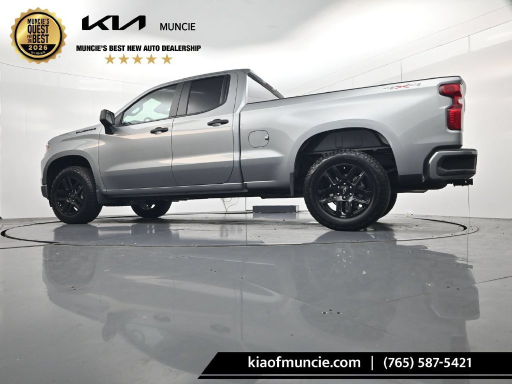Used 2026 Chevrolet Silverado 1500 Custom w/ LPO, Dark Essentials Package AWD/4WD image 44