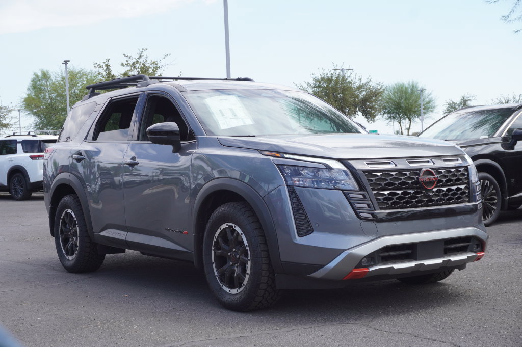 New 2026 Nissan Pathfinder Rock Creek w/ Rock Creek Premium Package AWD/4WD image 4