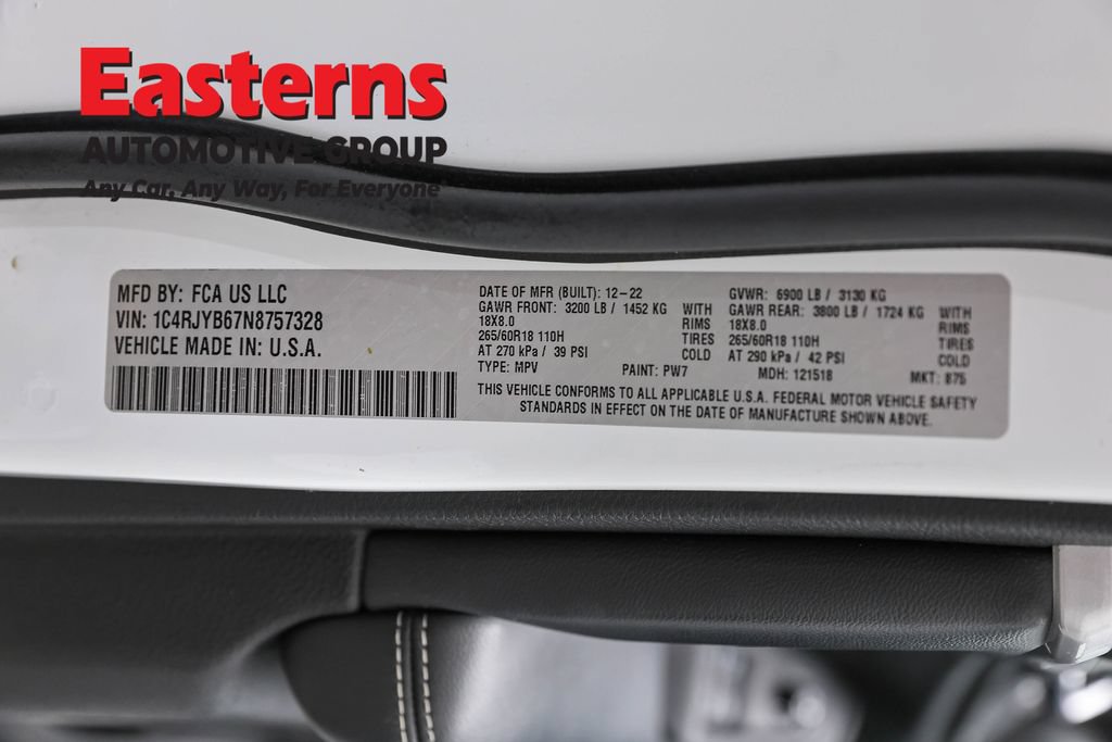 Used 2022 Jeep Grand Cherokee Limited 4xe w/ Luxury Tech Group II AWD/4WD image 39
