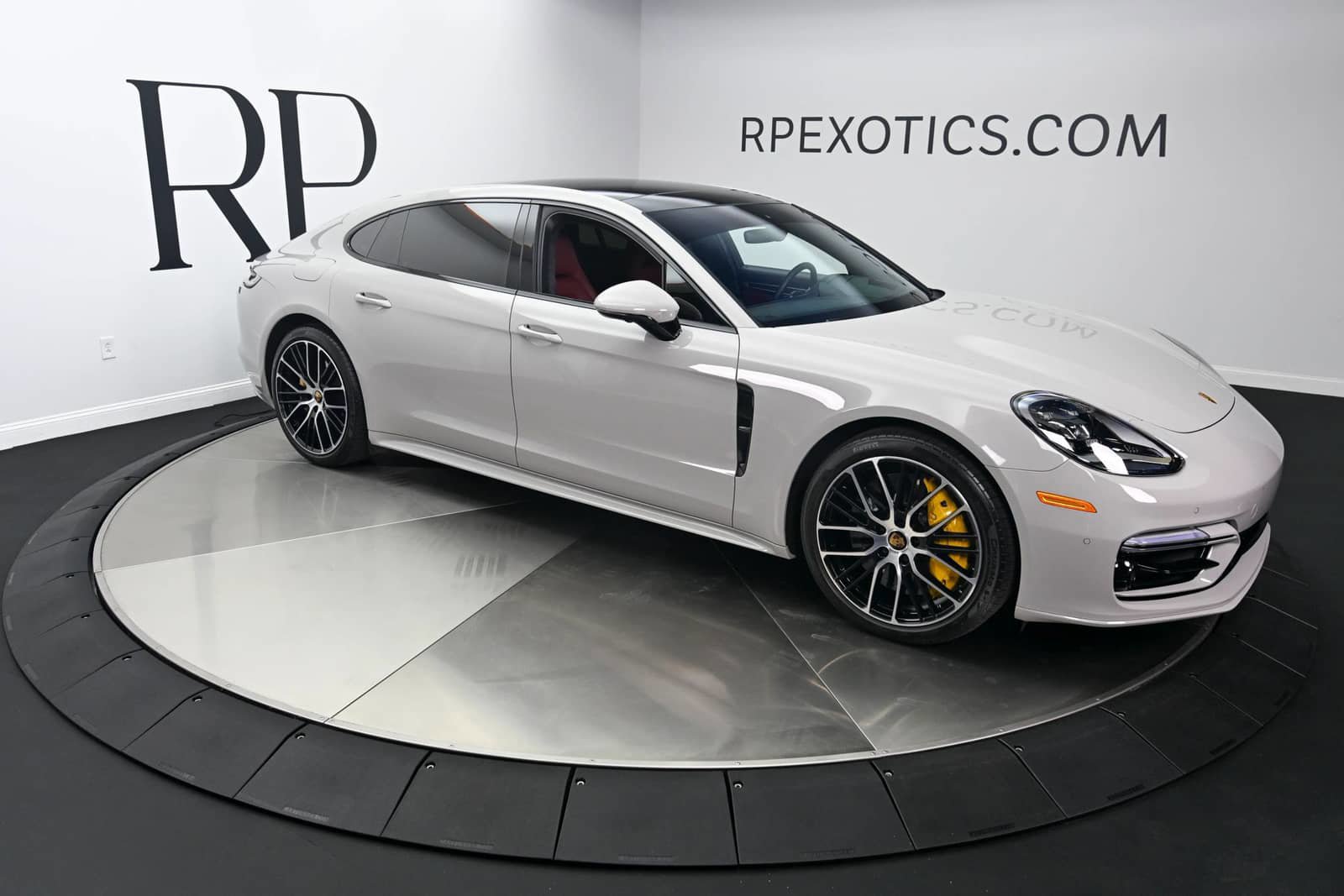 Used 2023 Porsche Panamera Turbo S Executive AWD/4WD image 15