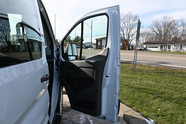 Used 2024 Ford Transit 250 Low Roof w/ Exterior Upgrade Package image 18
