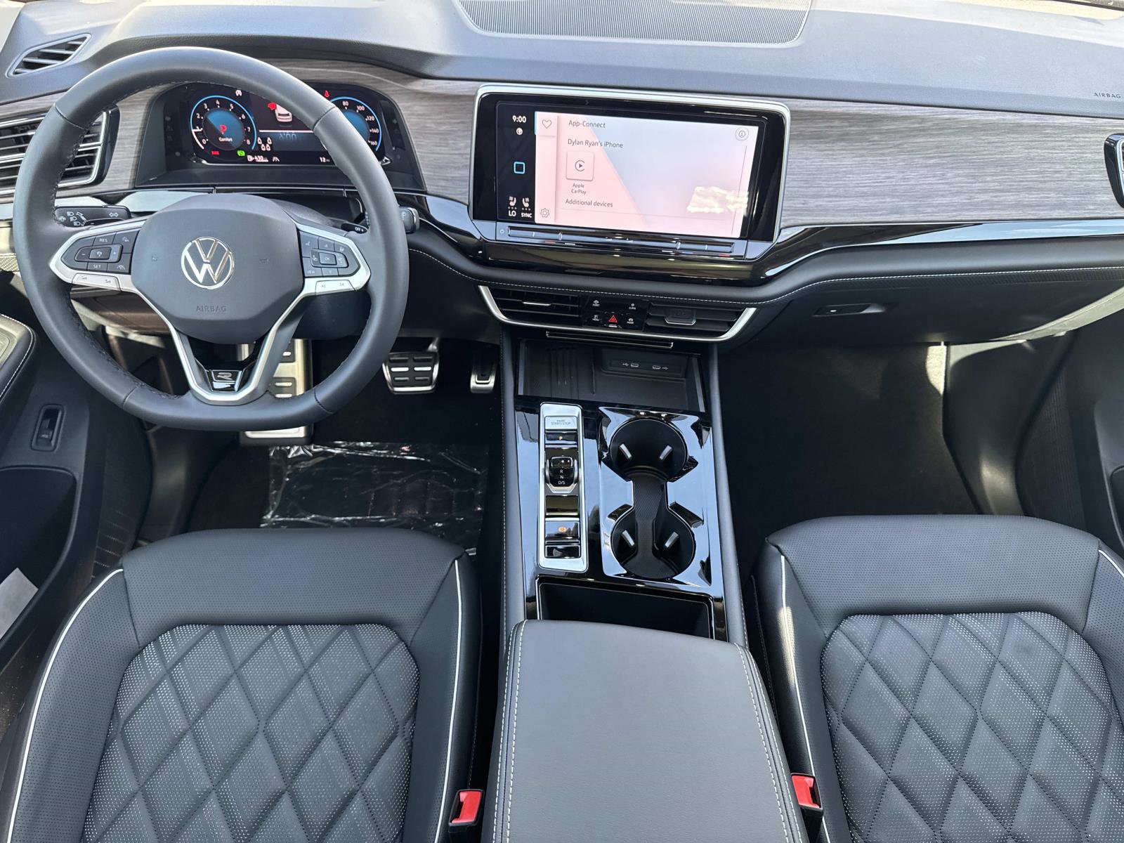 New 2026 Volkswagen Atlas SEL Premium R-Line image 9