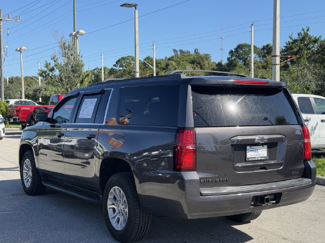 Used 2017 Chevrolet Suburban LT AWD/4WD image 4