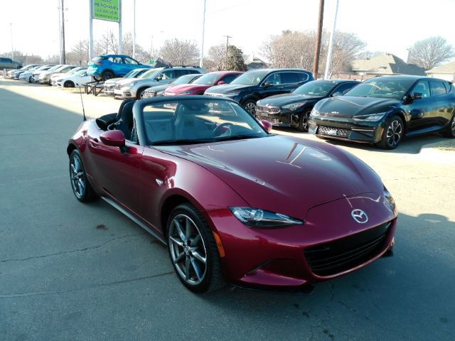Used 2023 MAZDA MX-5 Miata Grand Touring image 14