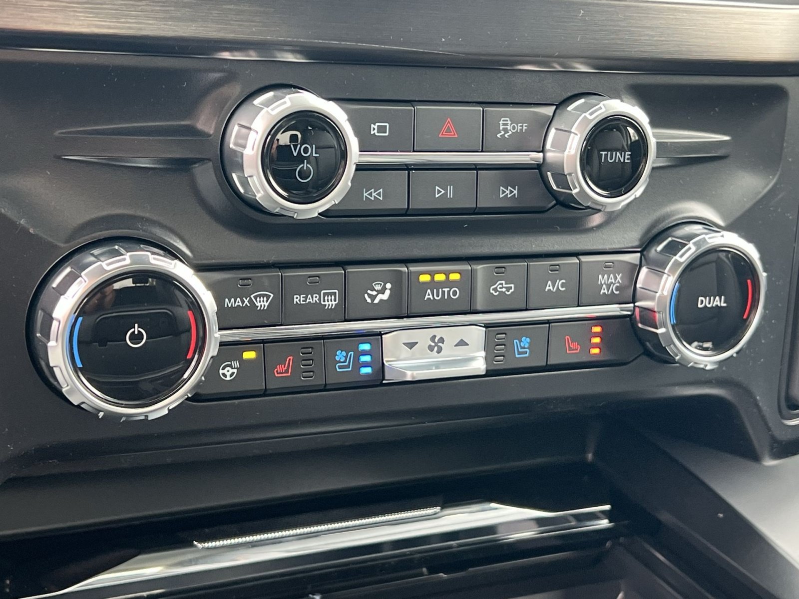 New 2026 Ford F250 Lariat w/ Chrome Package AWD/4WD image 28