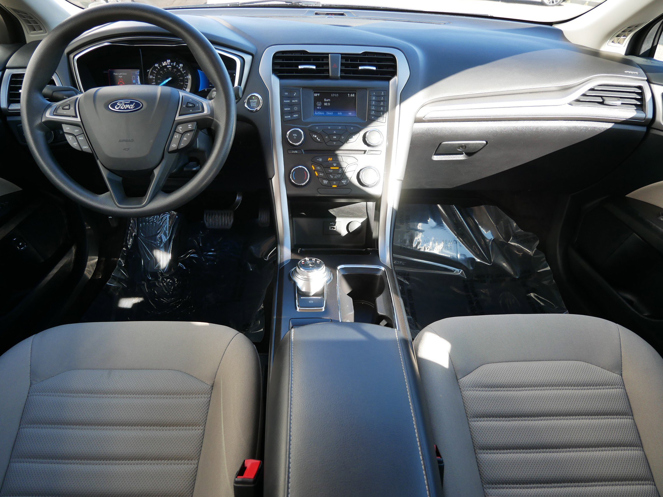 Used 2018 Ford Fusion S image 9