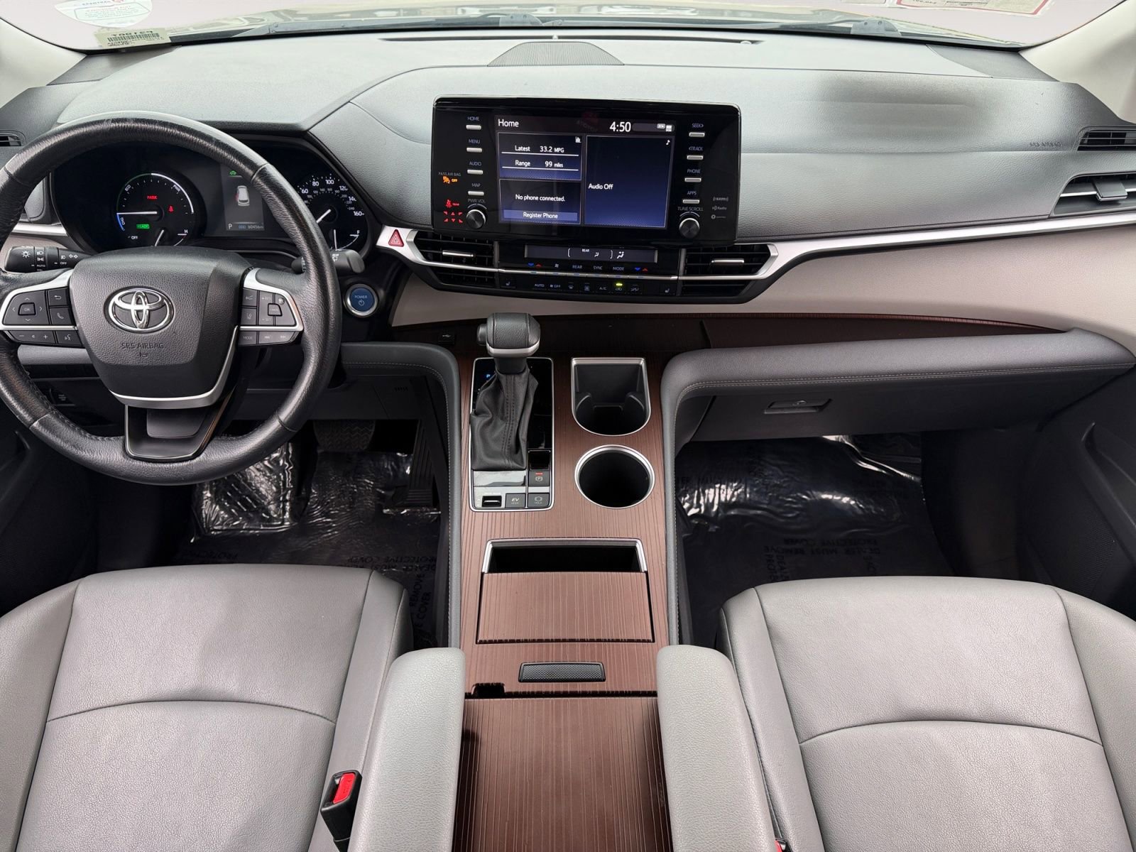 Certified 2024 Toyota Sienna XLE image 10