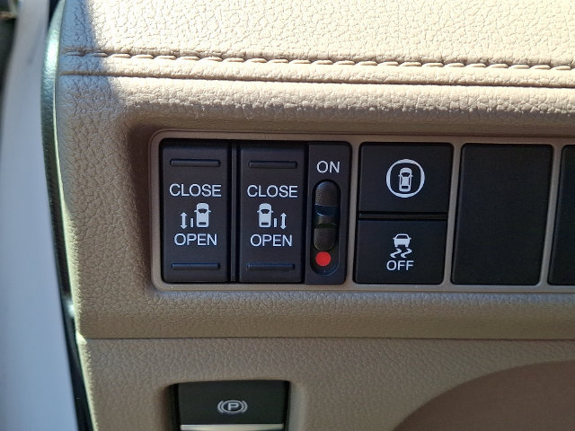 Used 2024 Honda Odyssey EX image 24