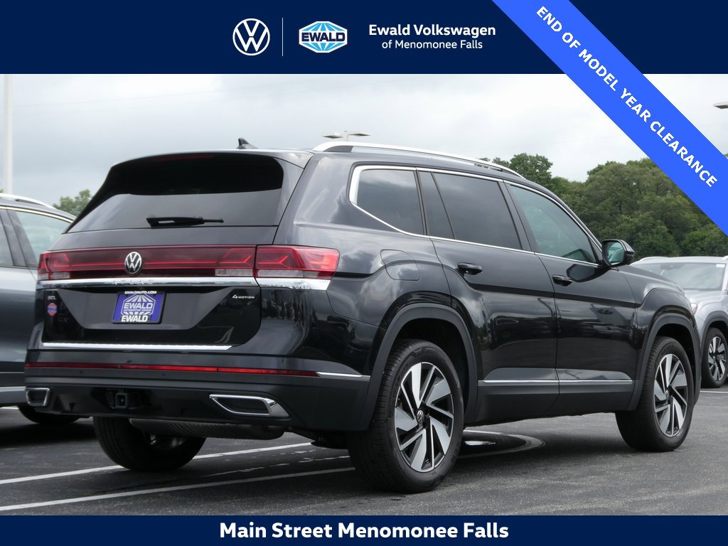 Certified 2025 Volkswagen Atlas SEL image 3