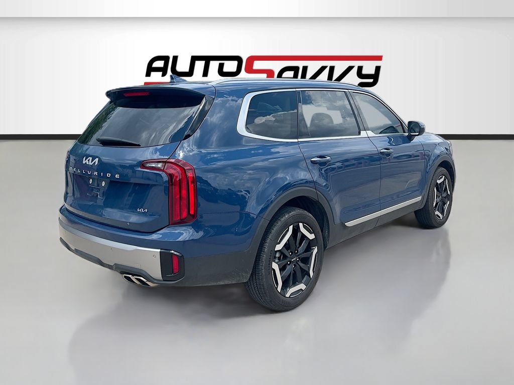 Used 2025 Kia Telluride S FWD image 7