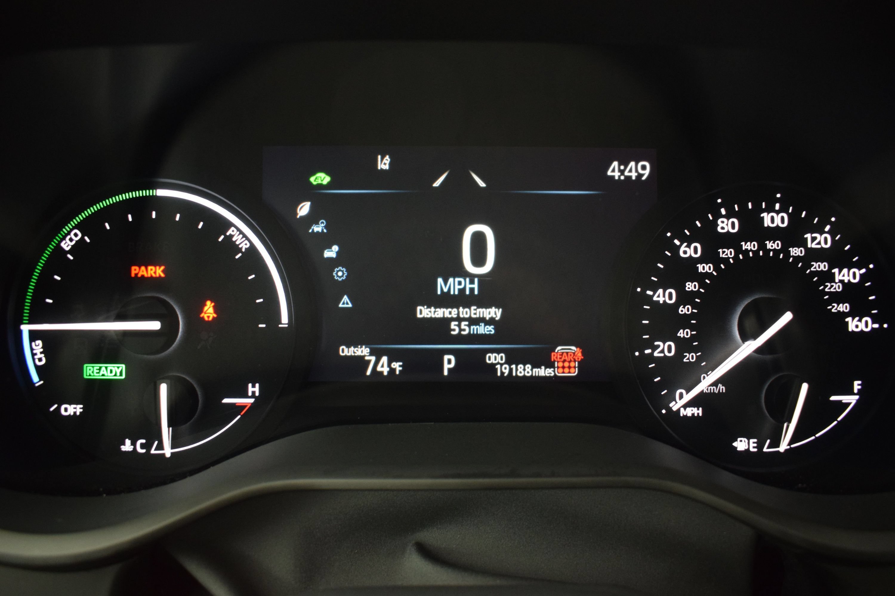 Used 2025 Toyota Sienna LE FWD image 18