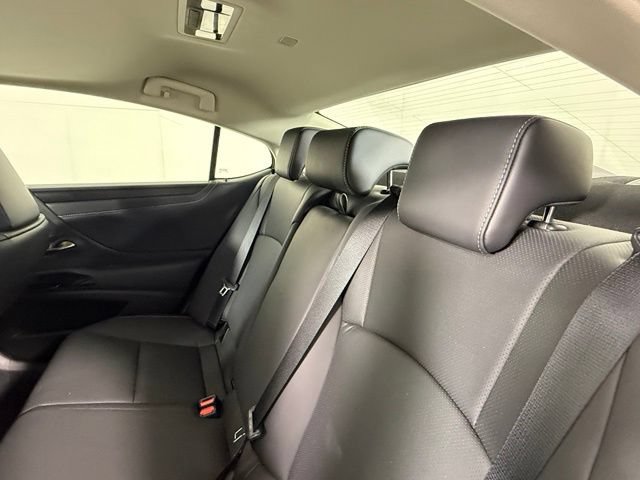Used 2025 Lexus ES 350 w/ Premium Package FWD image 28