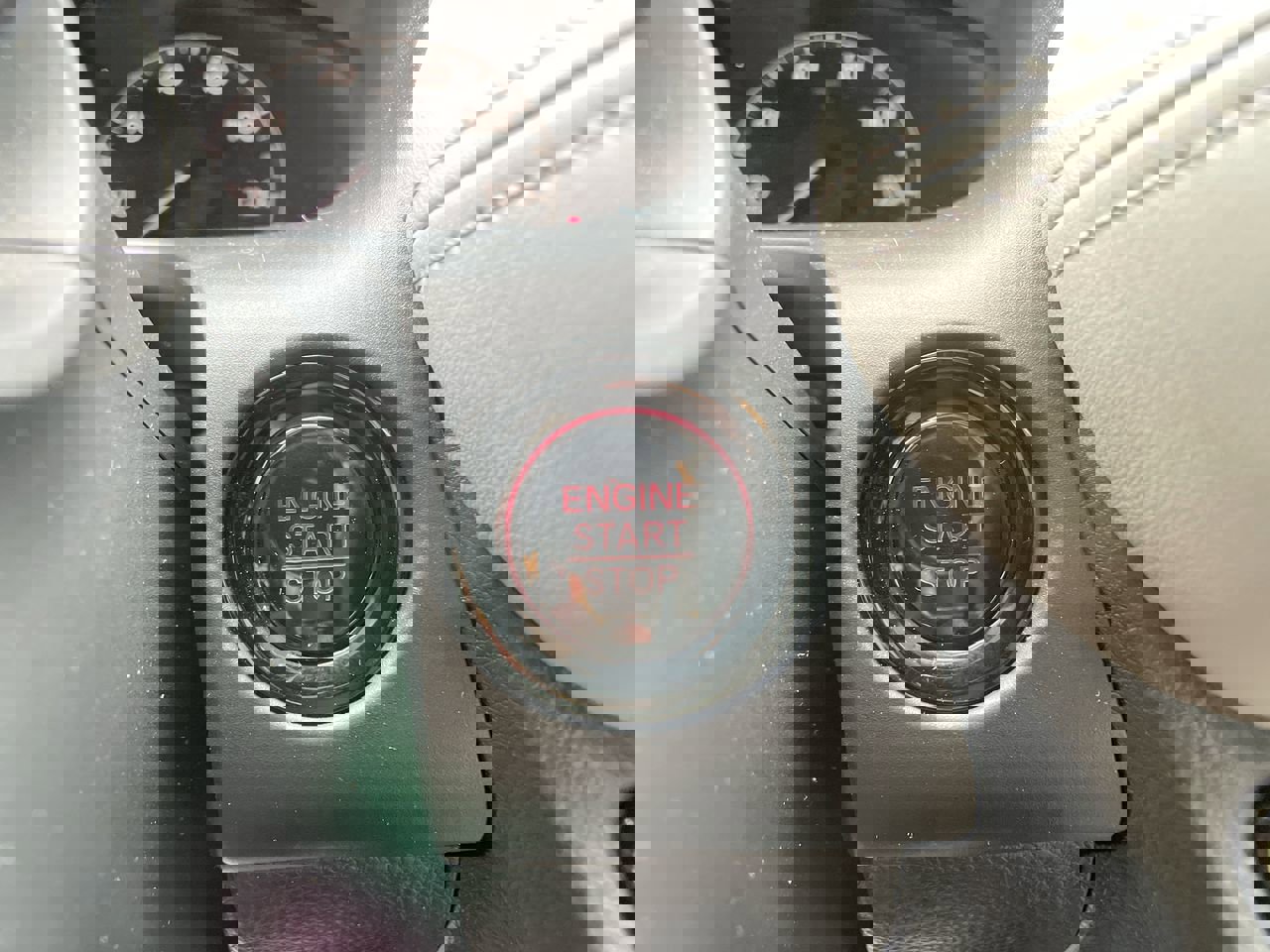 Used 2023 Honda HR-V LX image 27