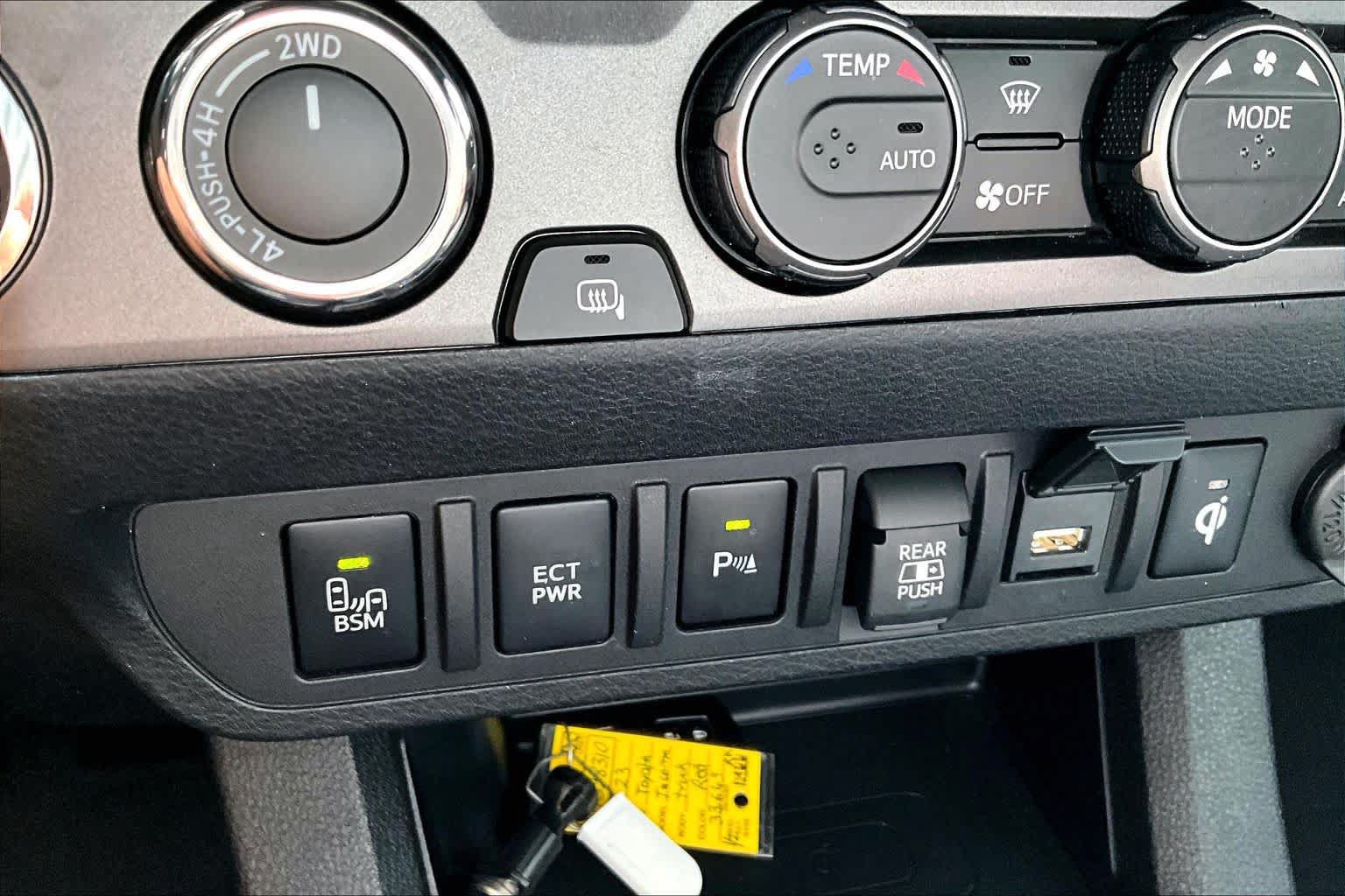 Used 2023 Toyota Tacoma TRD Sport w/ Advanced Technology Package AWD/4WD image 35