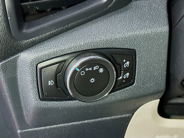 Used 2018 Ford EcoSport SE image 12