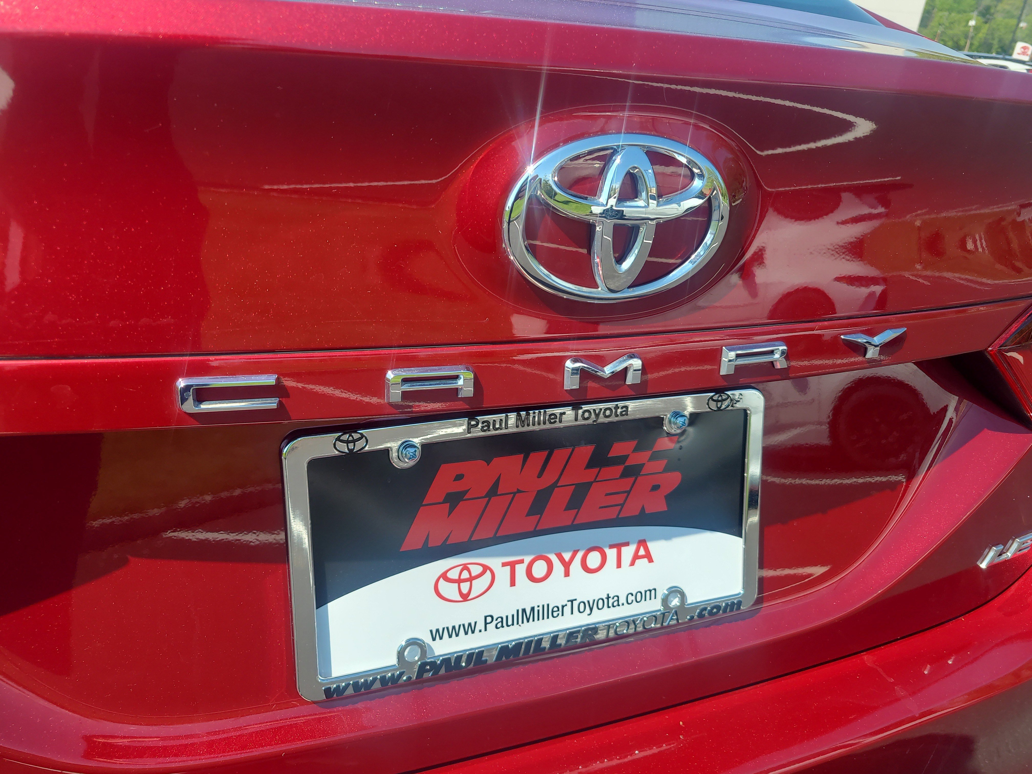 Certified 2022 Toyota Camry XLE FWD image 28
