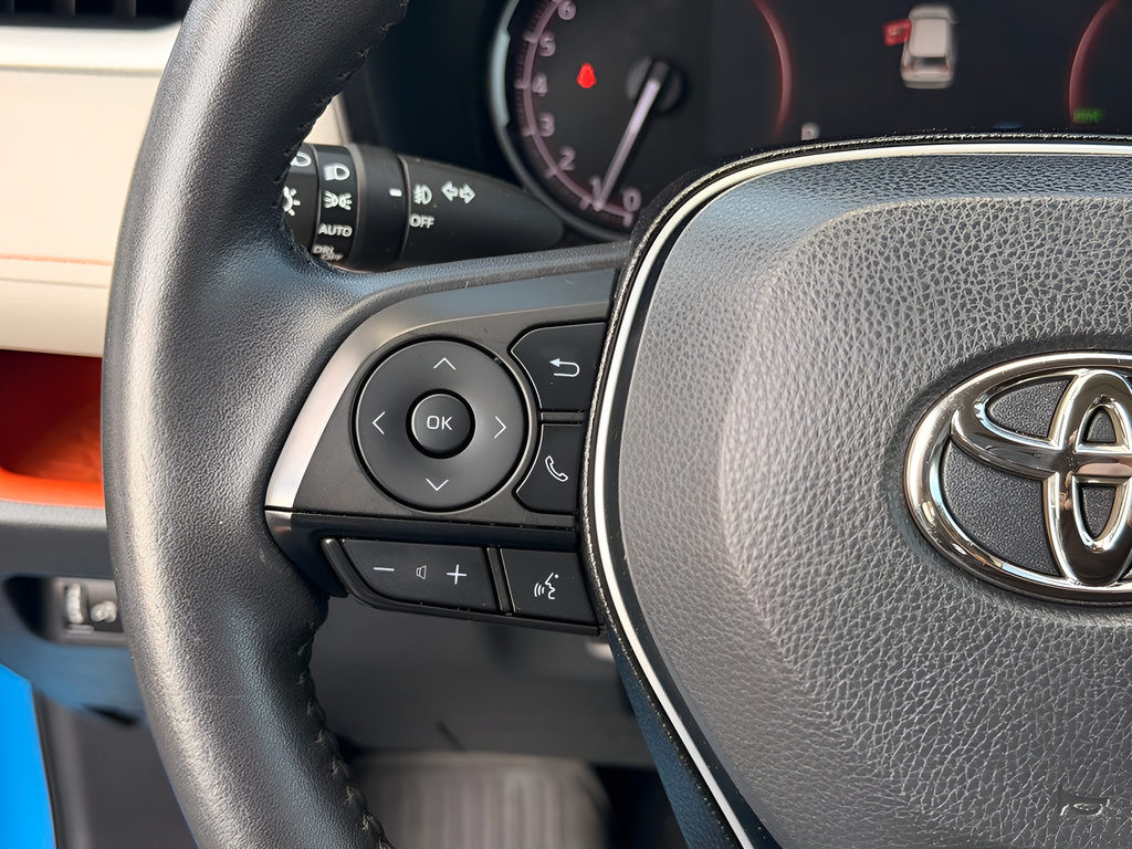 Used 2020 Toyota RAV4 Adventure AWD/4WD image 44