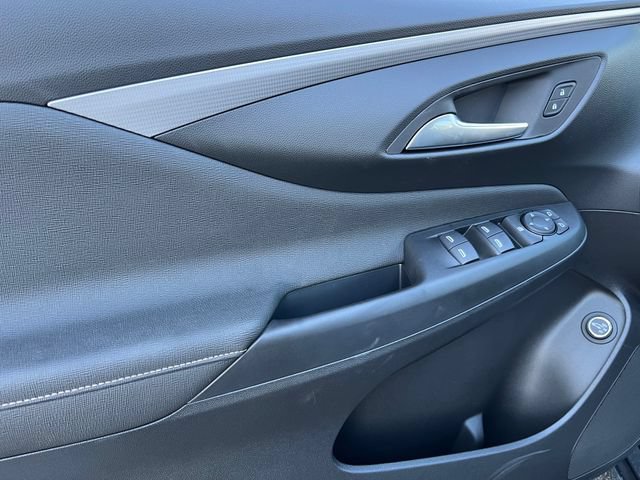 New 2026 Buick Envista Sport Touring FWD image 8