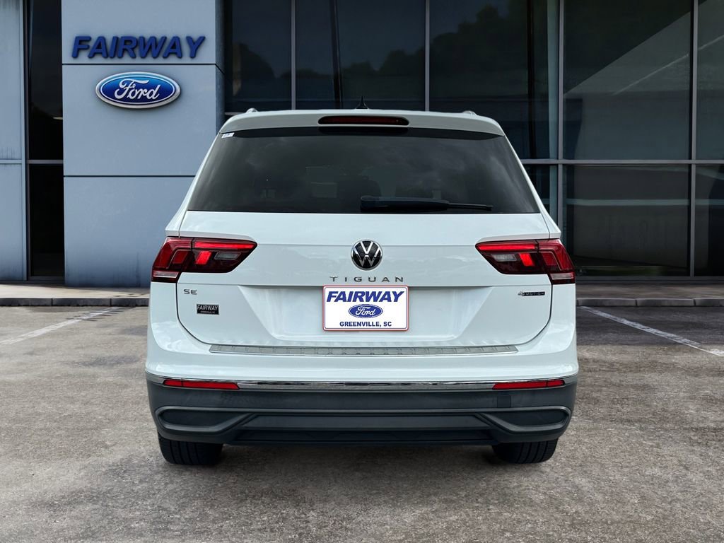 Used 2022 Volkswagen Tiguan SE AWD/4WD image 5