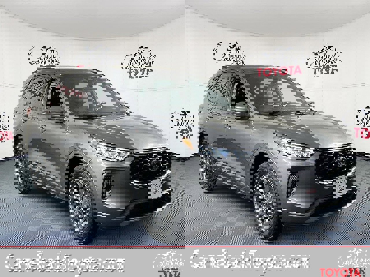 Used 2024 Ford Escape ST-Line image 1