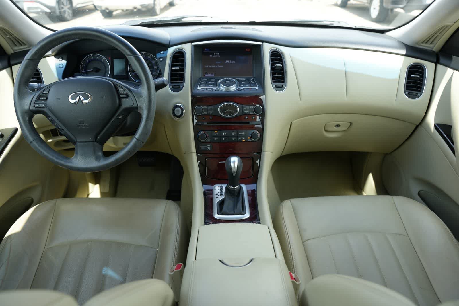 Used 2016 INFINITI QX50 2WD w/ Premium Plus Package image 7