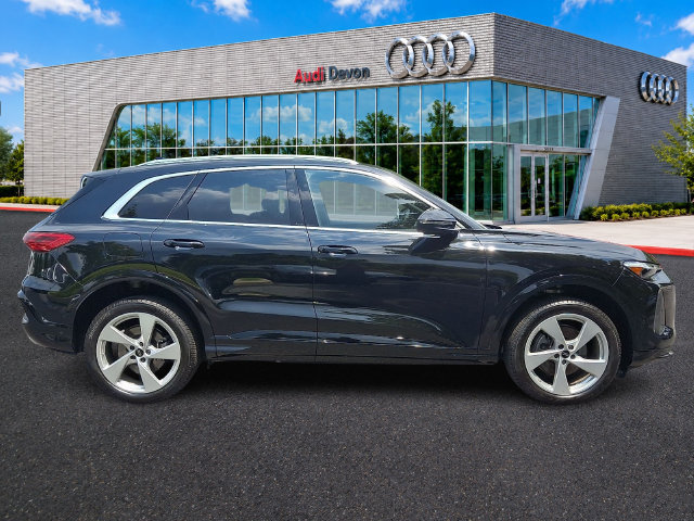 Used 2025 Audi Q5 Premium Plus w/ Premium Plus AWD/4WD image 7