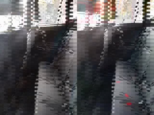 Used 2018 Toyota RAV4 SE image 8