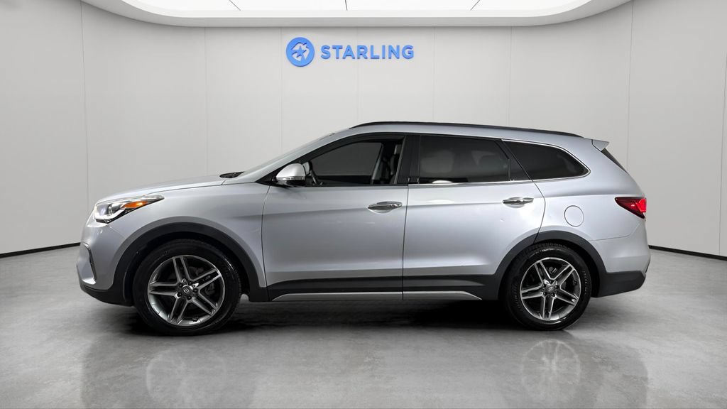 Used 2017 Hyundai Santa Fe Limited FWD image 3