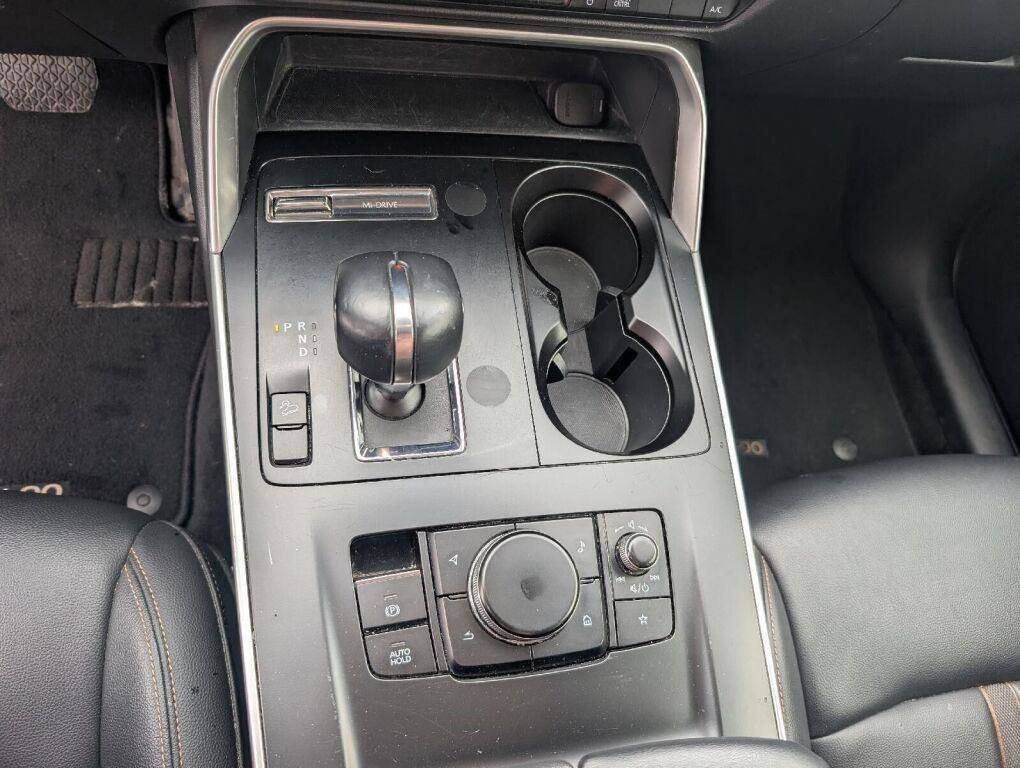 Used 2025 MAZDA CX-90 3.3 Turbo w/ Select Package AWD/4WD image 31