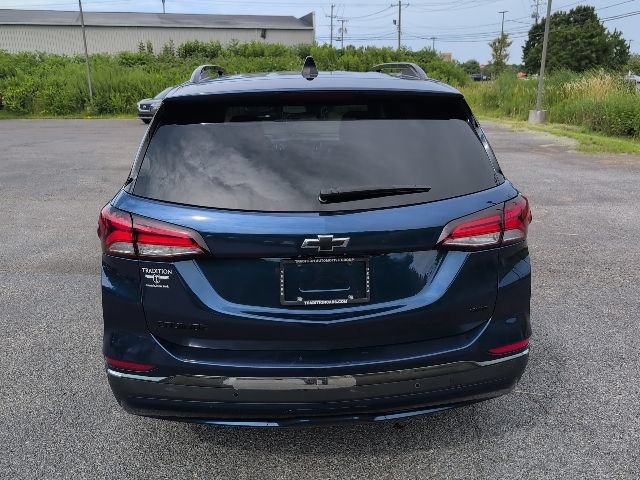 Used 2022 Chevrolet Equinox RS w/ RS Leather Package AWD/4WD image 4
