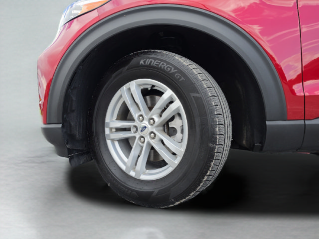 Used 2024 Ford Explorer XLT RWD image 40
