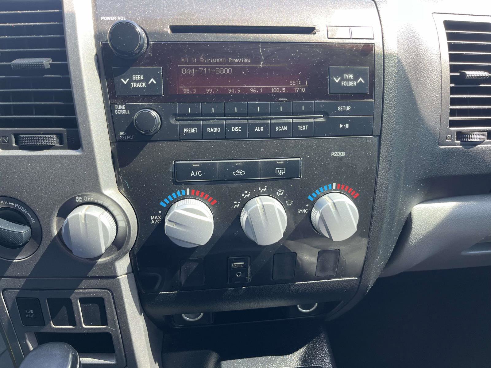 Used 2012 Toyota Tundra 4x4 CrewMax w/ SR5 Pkg image 12