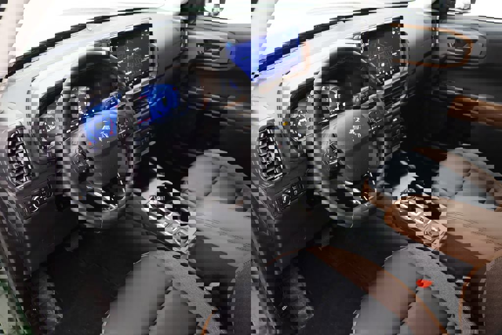 Used 2025 Ford Bronco Sport Outer Banks w/ Outer Banks Tech Package+ image 14