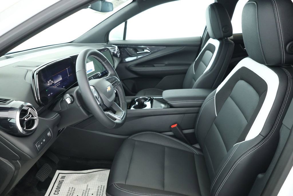 Used 2024 Chevrolet Blazer EV LT image 17