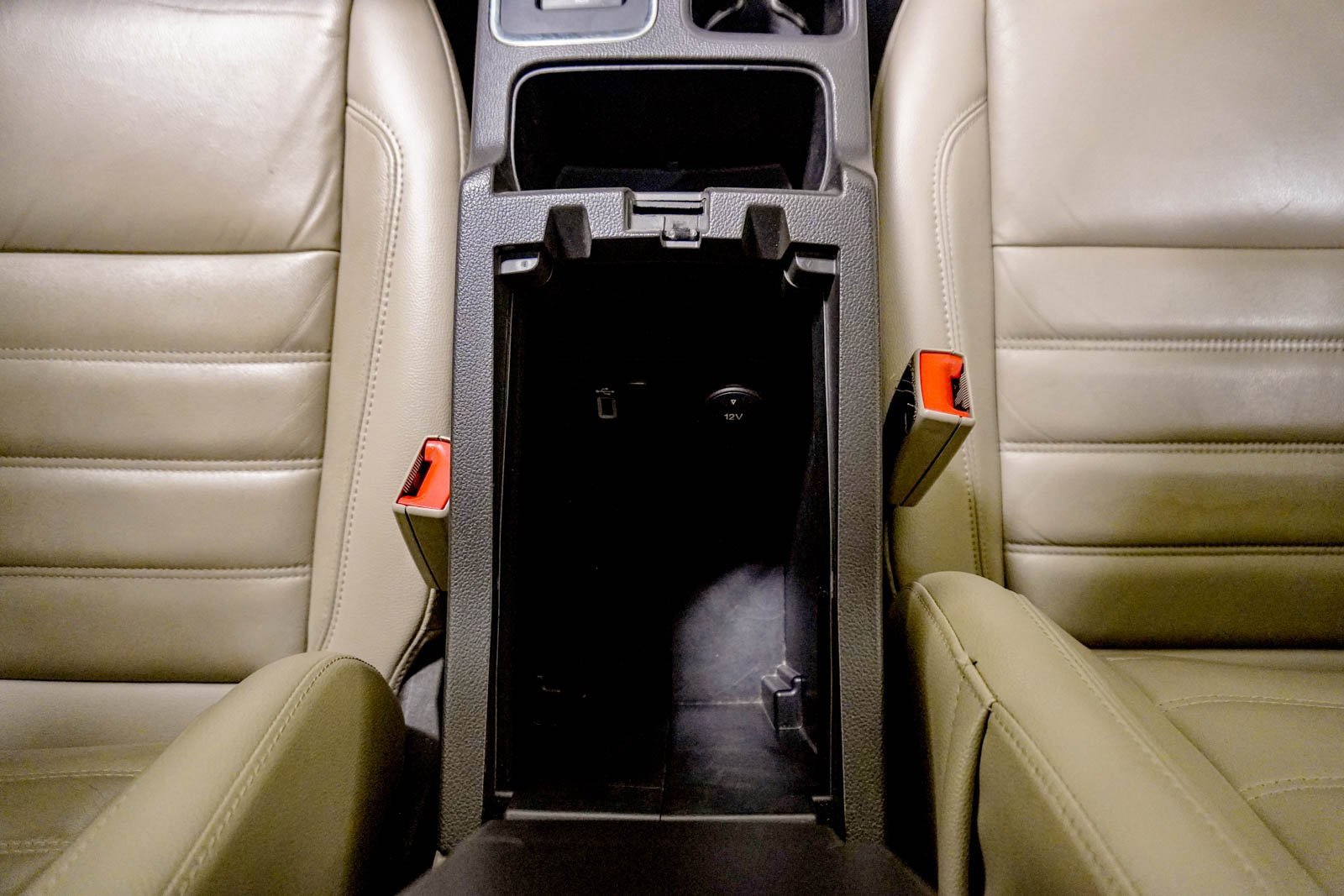 Used 2017 Ford Escape Titanium image 30