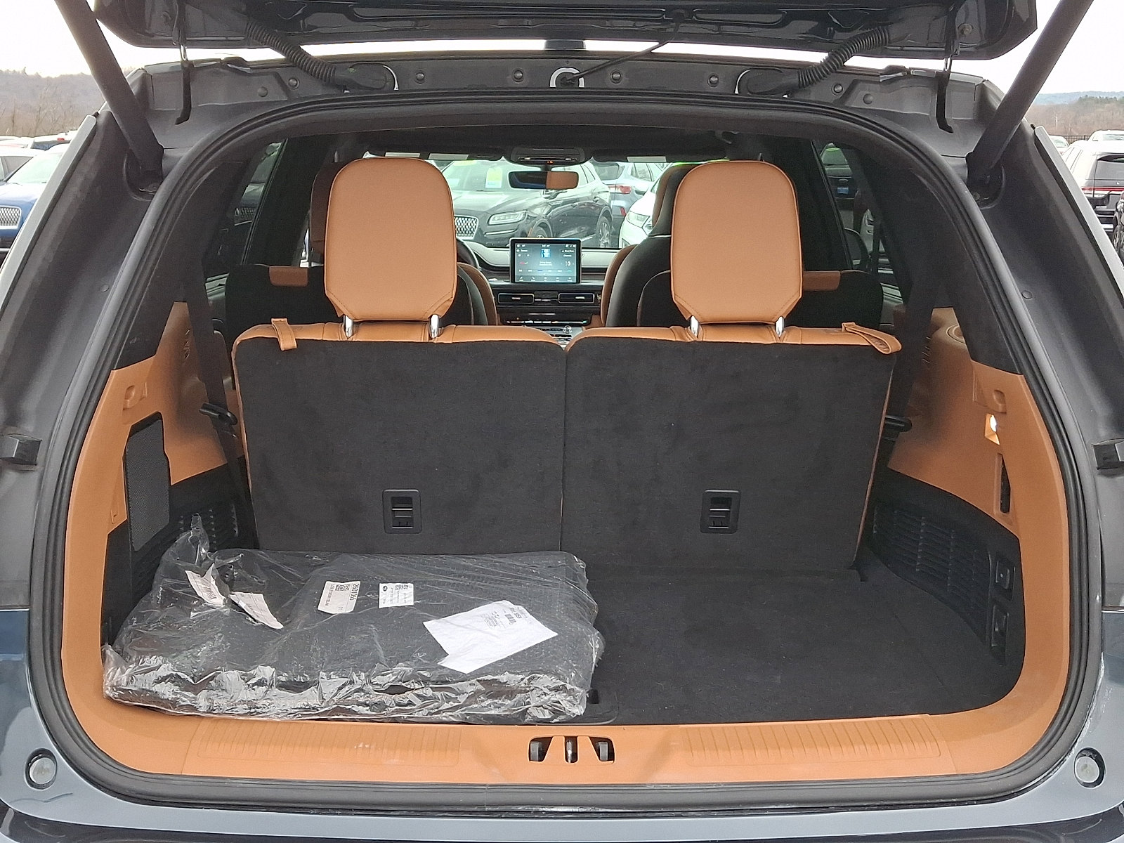 Certified 2023 Lincoln Aviator Black Label AWD/4WD image 29