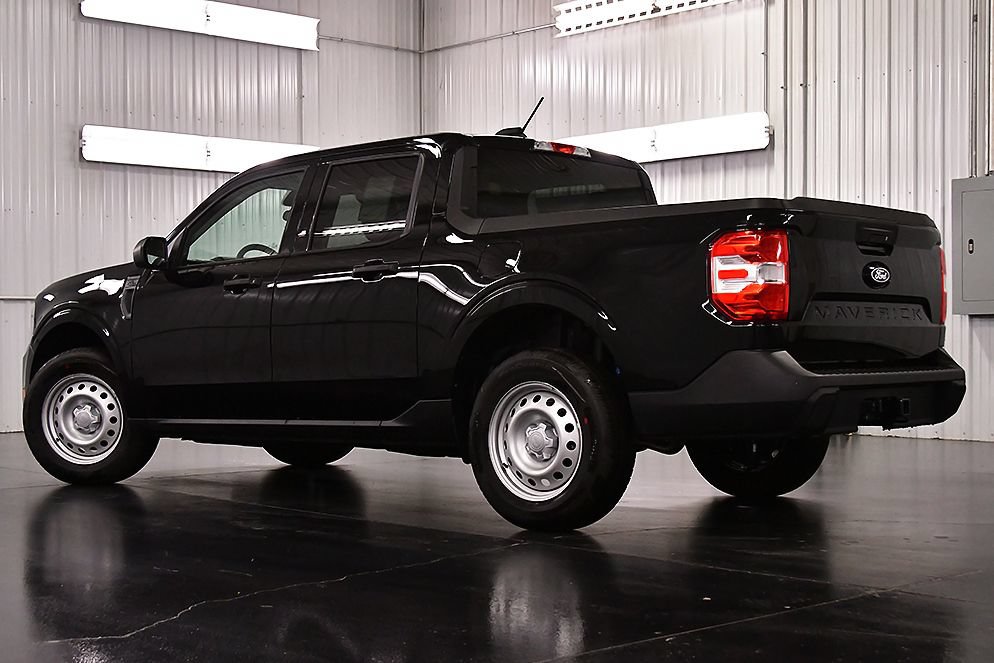 New 2026 Ford Maverick XL FWD image 5