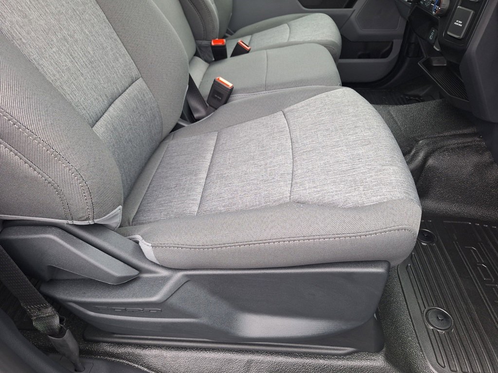 New 2026 Ford F250 XL image 17