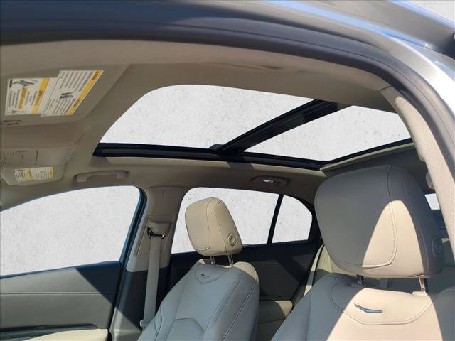 Used 2019 Cadillac XT4 Premium Luxury FWD image 16