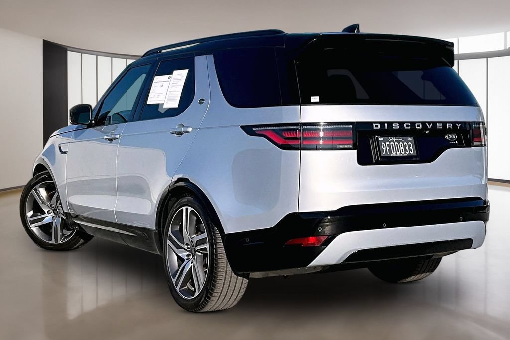 Certified 2023 Land Rover Discovery Metropolitan Edition AWD/4WD image 4