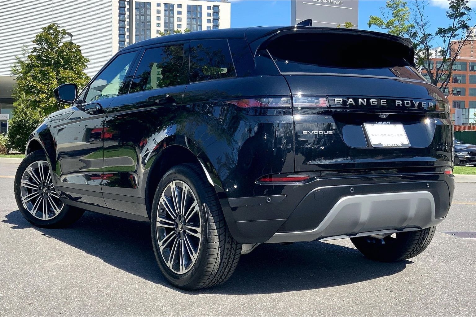 New 2026 Land Rover Range Rover Evoque S AWD/4WD image 12