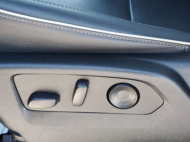 Used 2023 Chevrolet Tahoe Premier w/ Premium Package 2 image 8