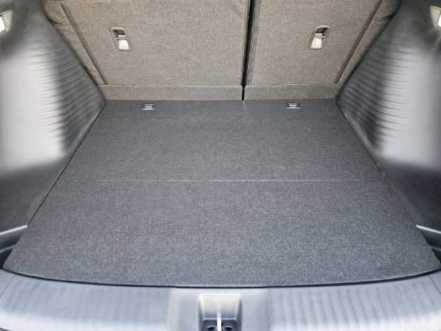 New 2027 Honda HR-V LX image 9